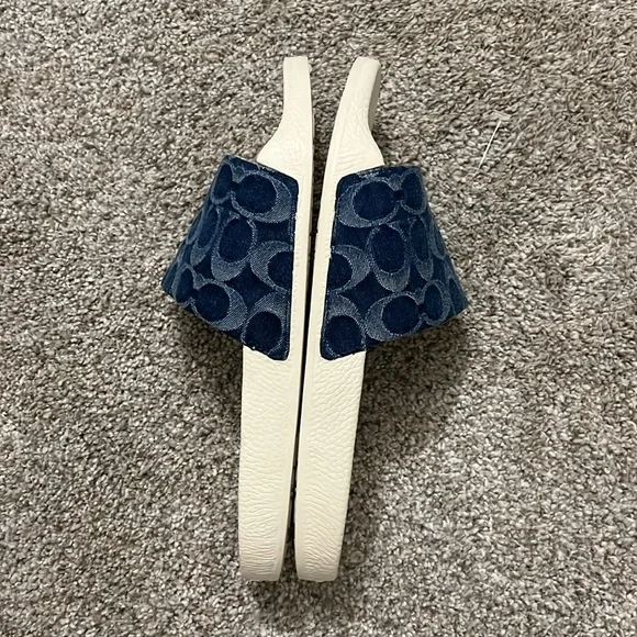 NEW Coach logo  slides demin slipper size 9 B - Picture 7 of 10